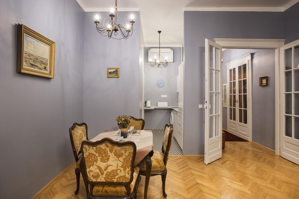 Engel Apartman Budapeste Exterior foto