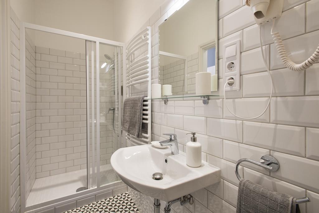 Engel Apartman Budapeste Exterior foto