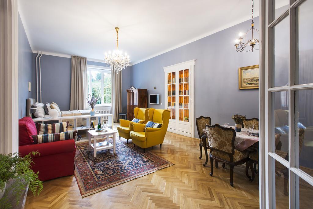 Engel Apartman Budapeste Exterior foto